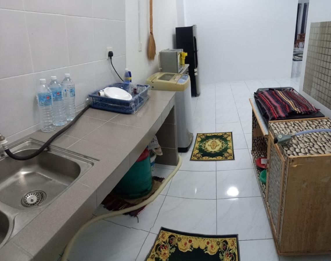 Homestay D'Mama Ifor Muslimi تانجونج ماليم المظهر الخارجي الصورة